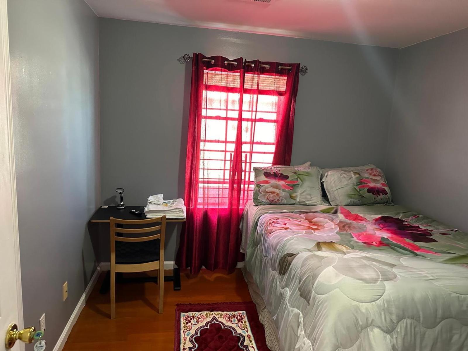 Divine Villa Guest House 65 Sherman 6Mins To Airport And 4Mins To Penn Station Newark Buitenkant foto